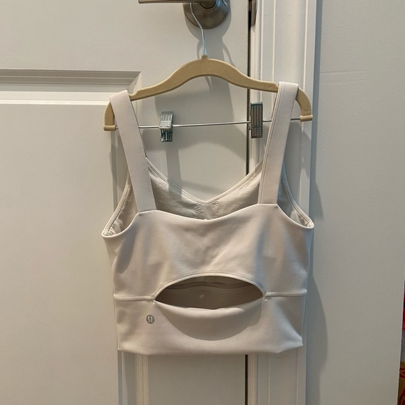 NWOT Lululemon Wunder Train Straight Strap Tank in Bone size 2 - Picture 4 of 5